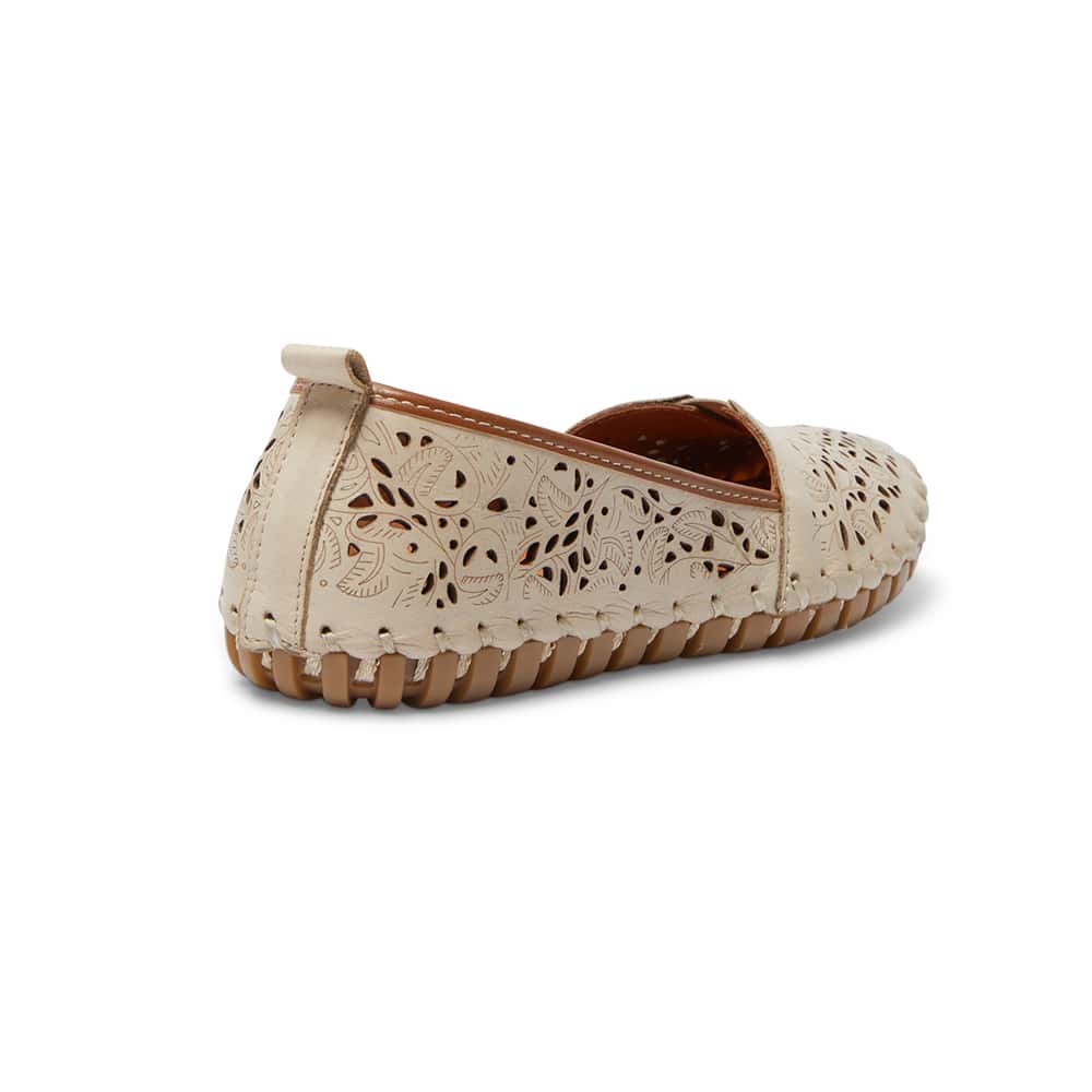 Tilly Flat in Off White Leather