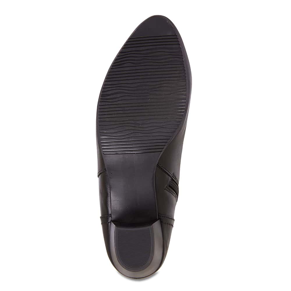 Tokyo Boot in Black Leather