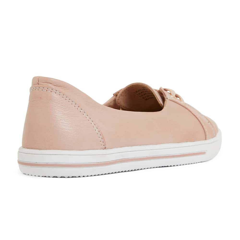 Vectra Sneaker in Blush Leather