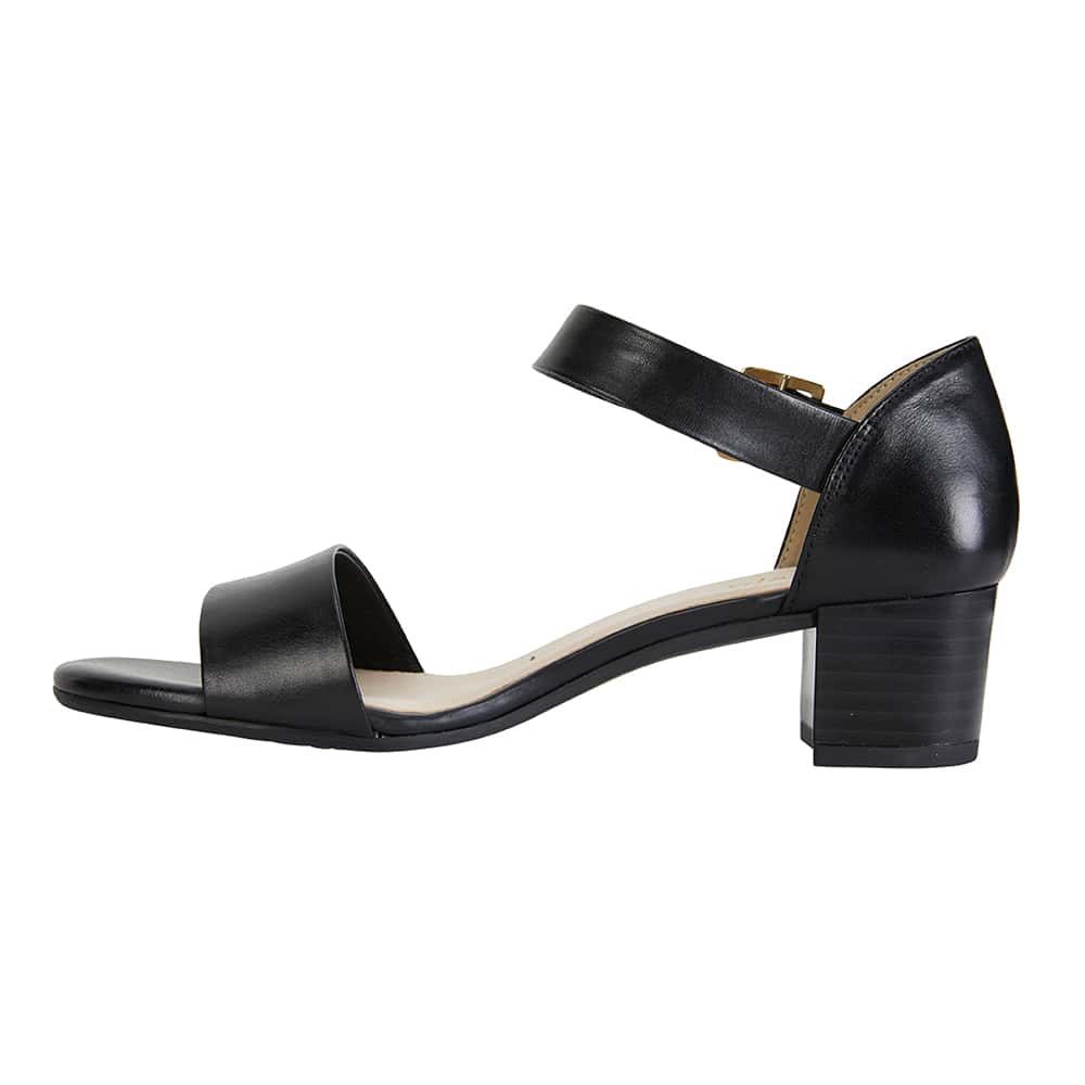 Vella Heel in Black Leather