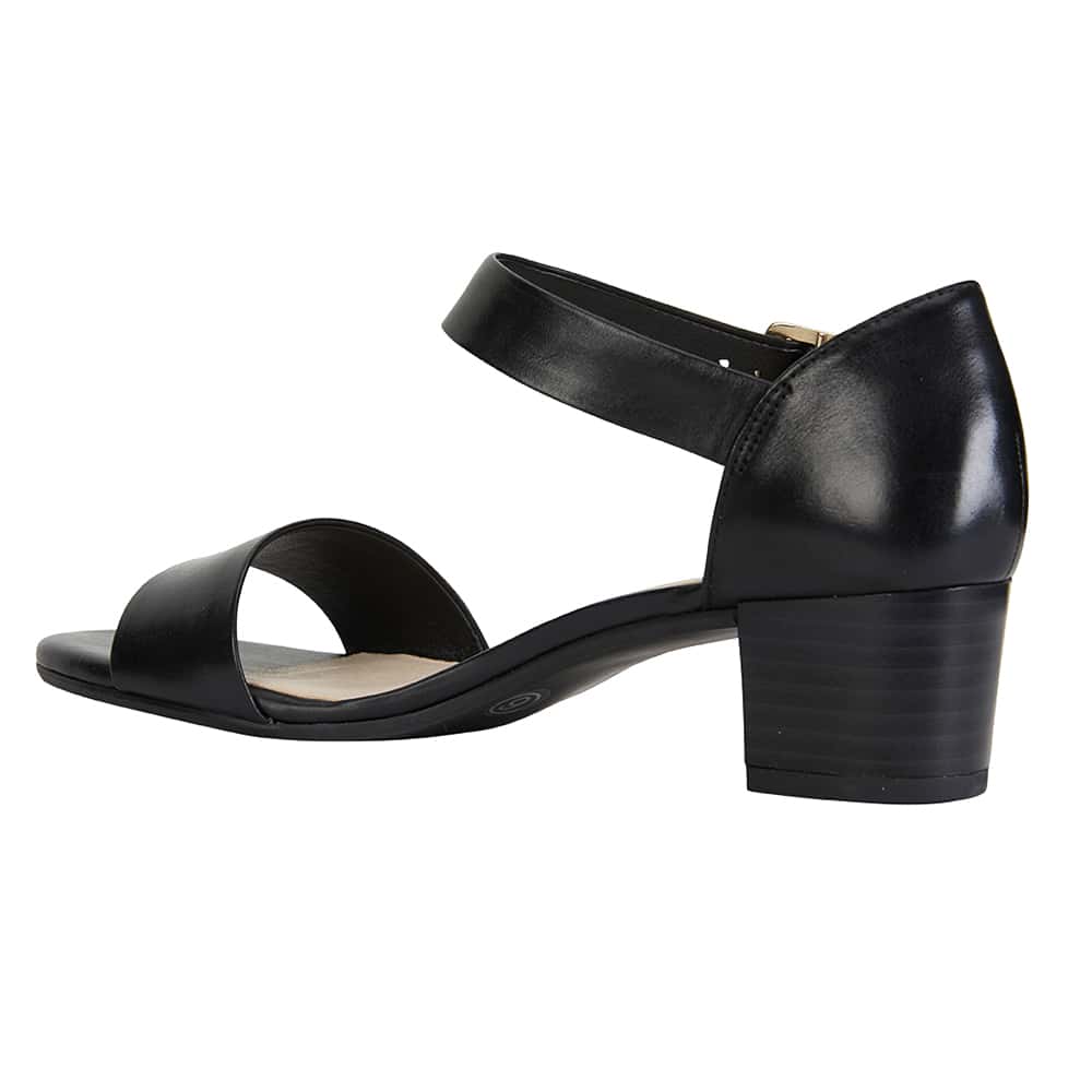 Vella Heel in Black Leather