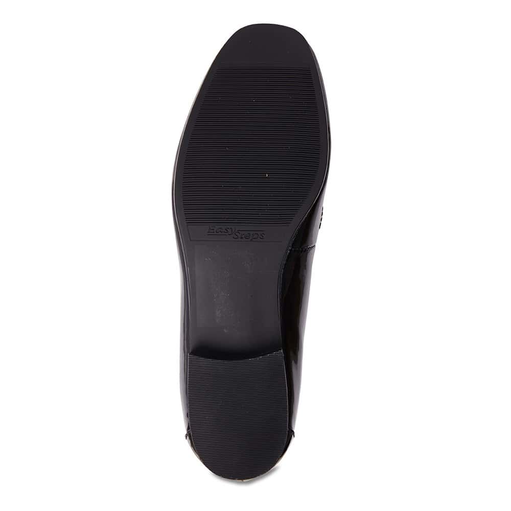 Verona Loafer in Black Suede