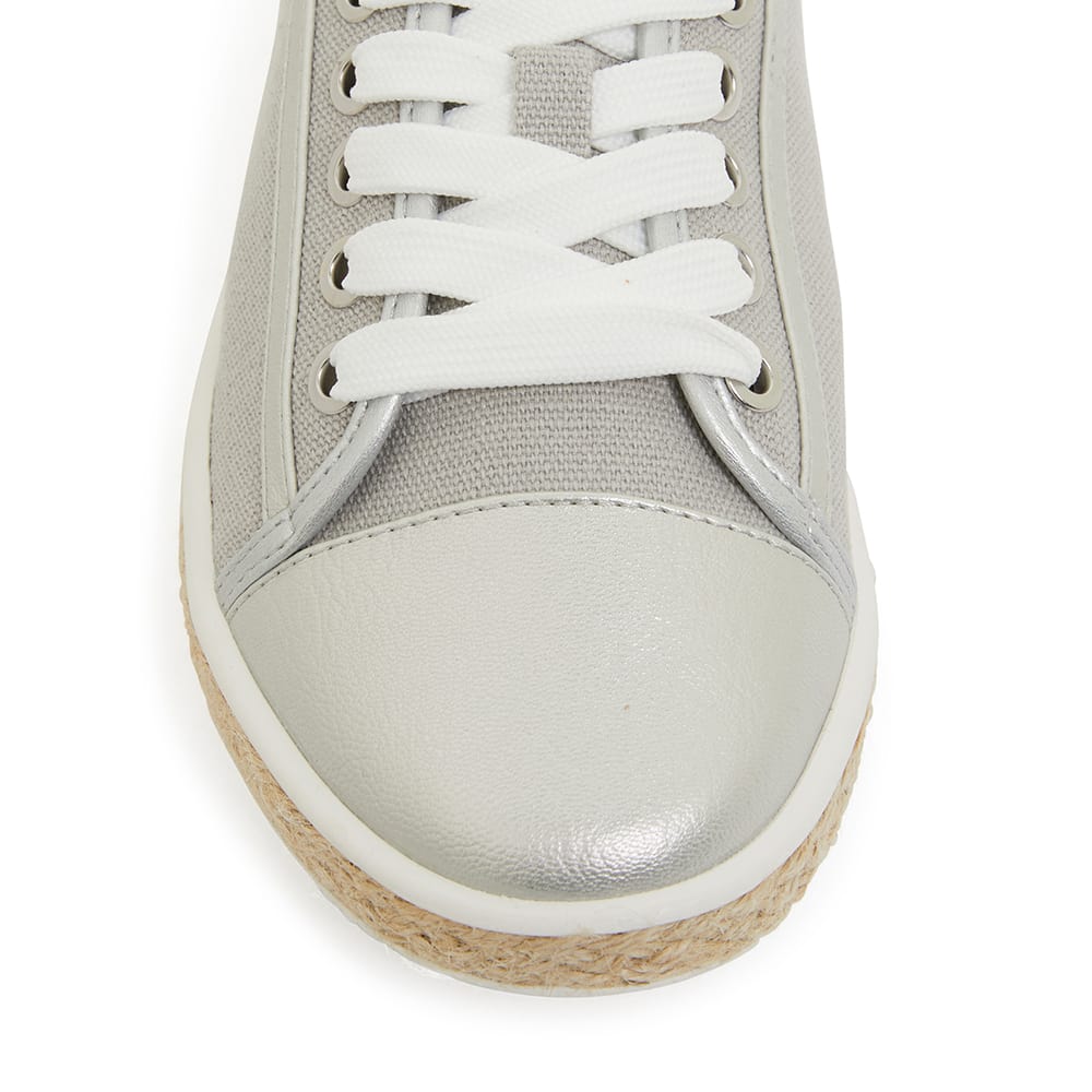 Yale Sneaker in Silver Canvas And Smooth