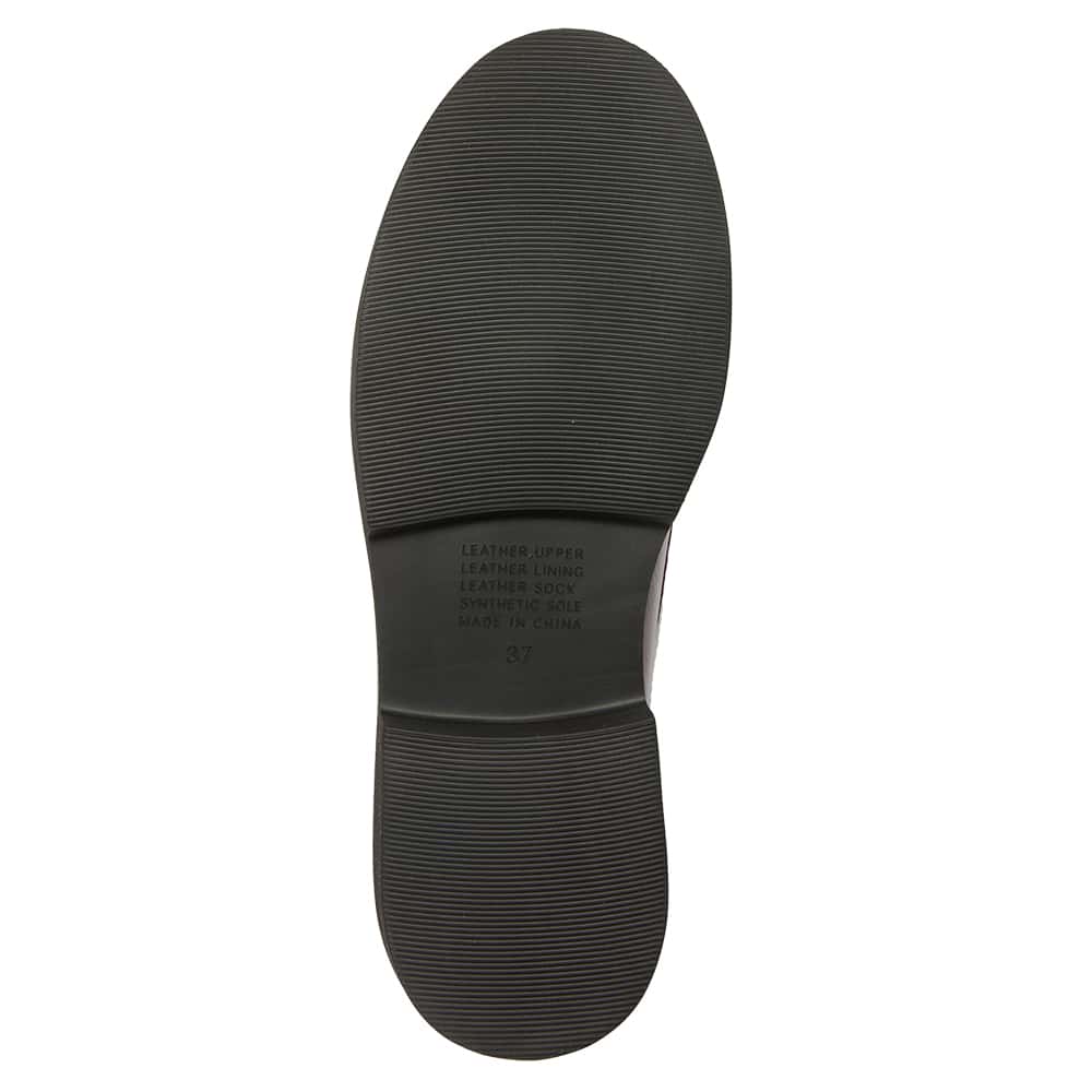 Admire Loafer in Wine Patent