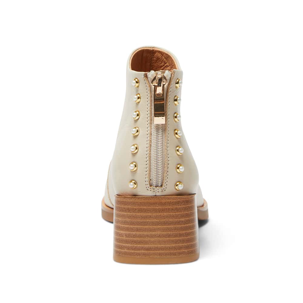 Aladdin Boot in Bone Leather