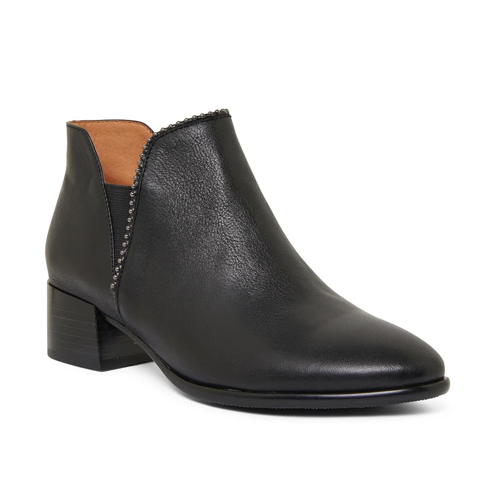 Astor Boot in Black Leather