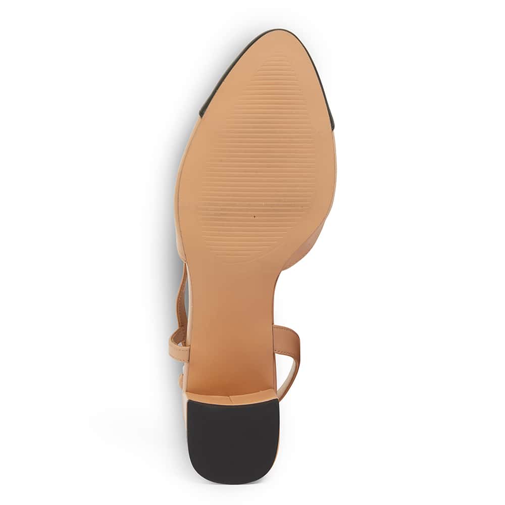 Chapter Heel in Black And Camel Leather