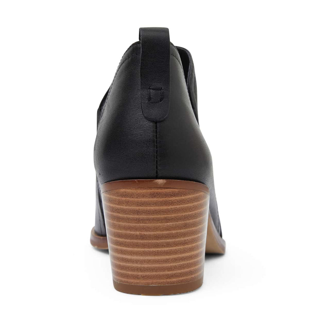 Denzel Boot in Black Leather