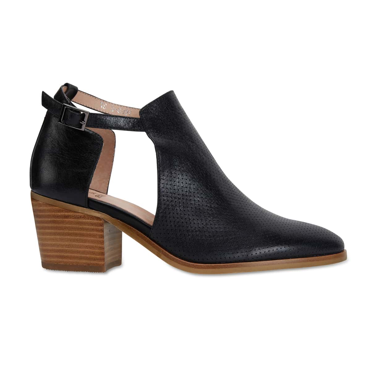 Divide Boot in Black Leather