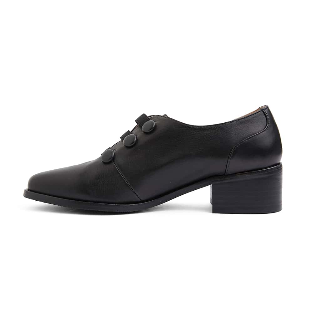 Edison Loafer in Black Leather