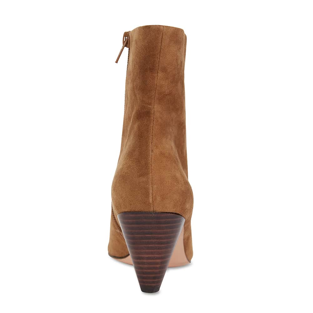 Event Boot in Tan Suede