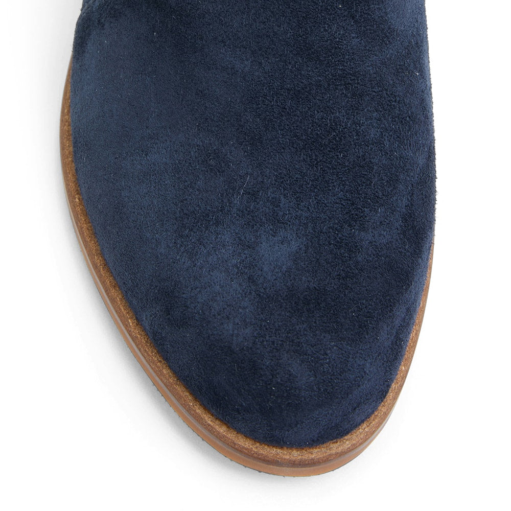 Everest Loafer in Navy Suede