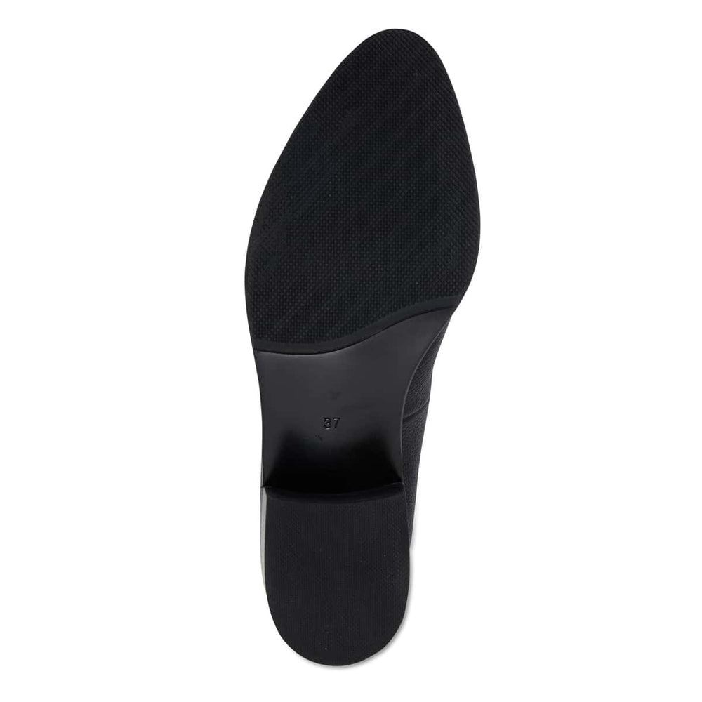 Expert Loafer in Black Leather