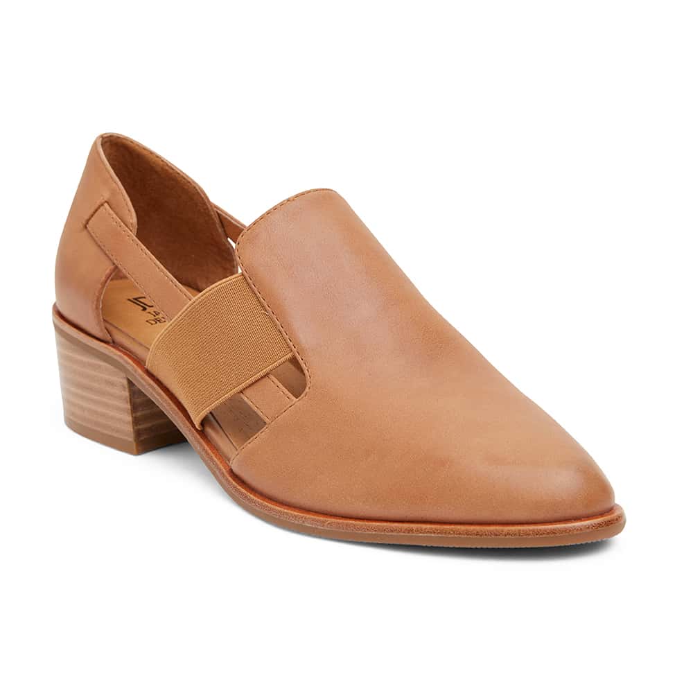 Expose Loafer in Tan Leather
