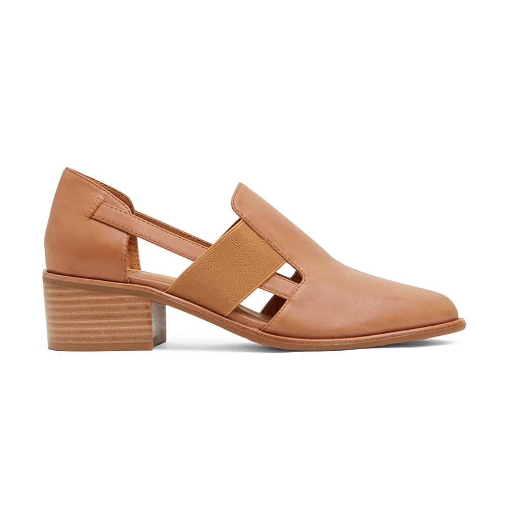 Expose Loafer in Tan Leather