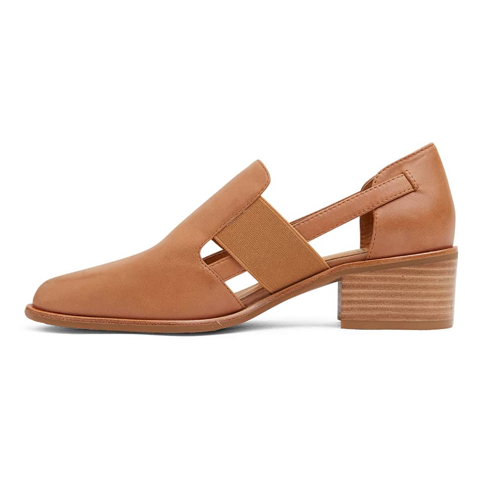 Expose Loafer in Tan Leather