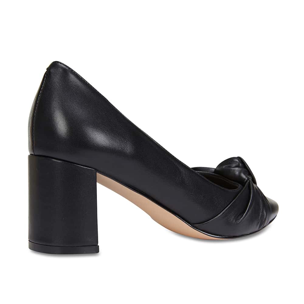Flare Heel in Black Leather