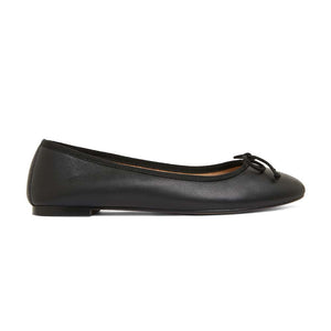 Jane Debster Fonteyn Flat in Black Leather