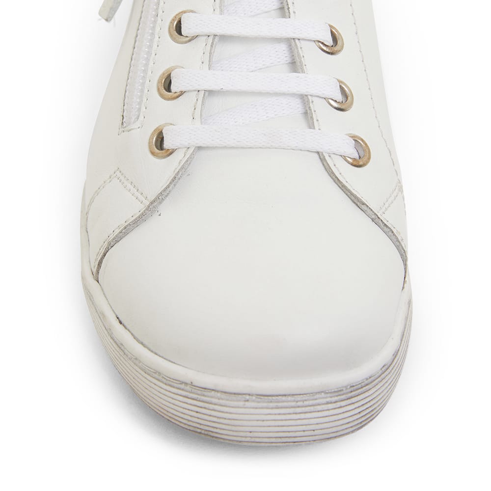 Grand Sneaker in White Leather