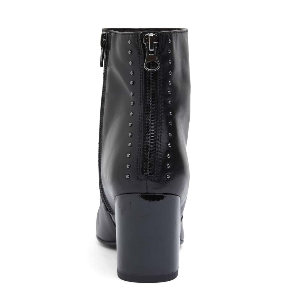 Grenada Boot in Black Leather
