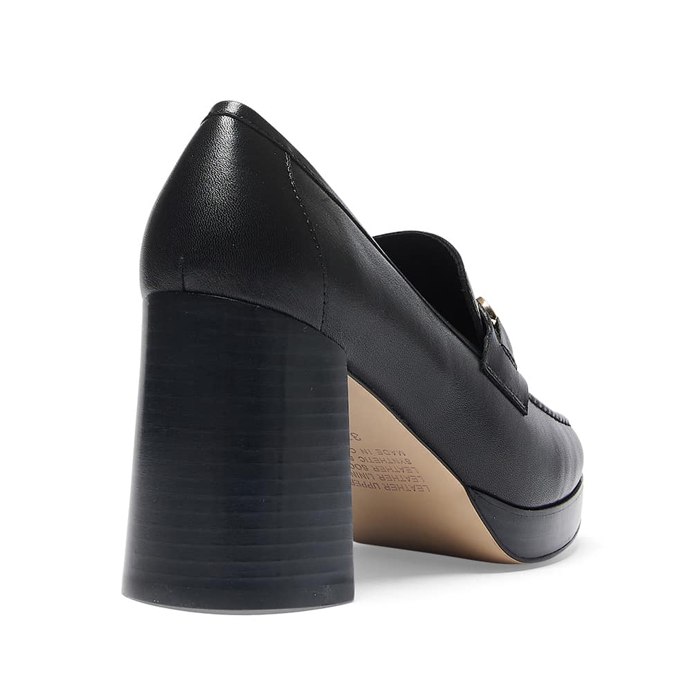Heidi Loafer in Black Leather