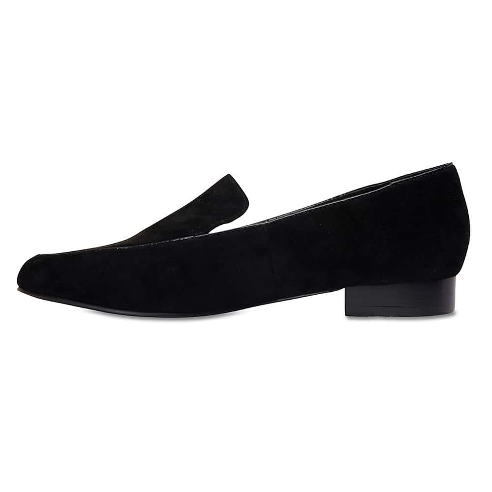 Holly Loafer in Black Suede