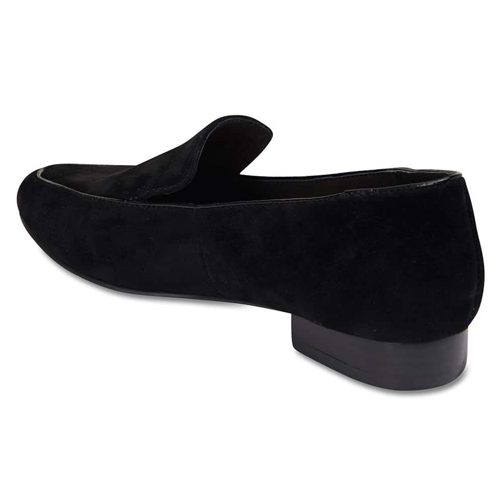 Holly Loafer in Black Suede