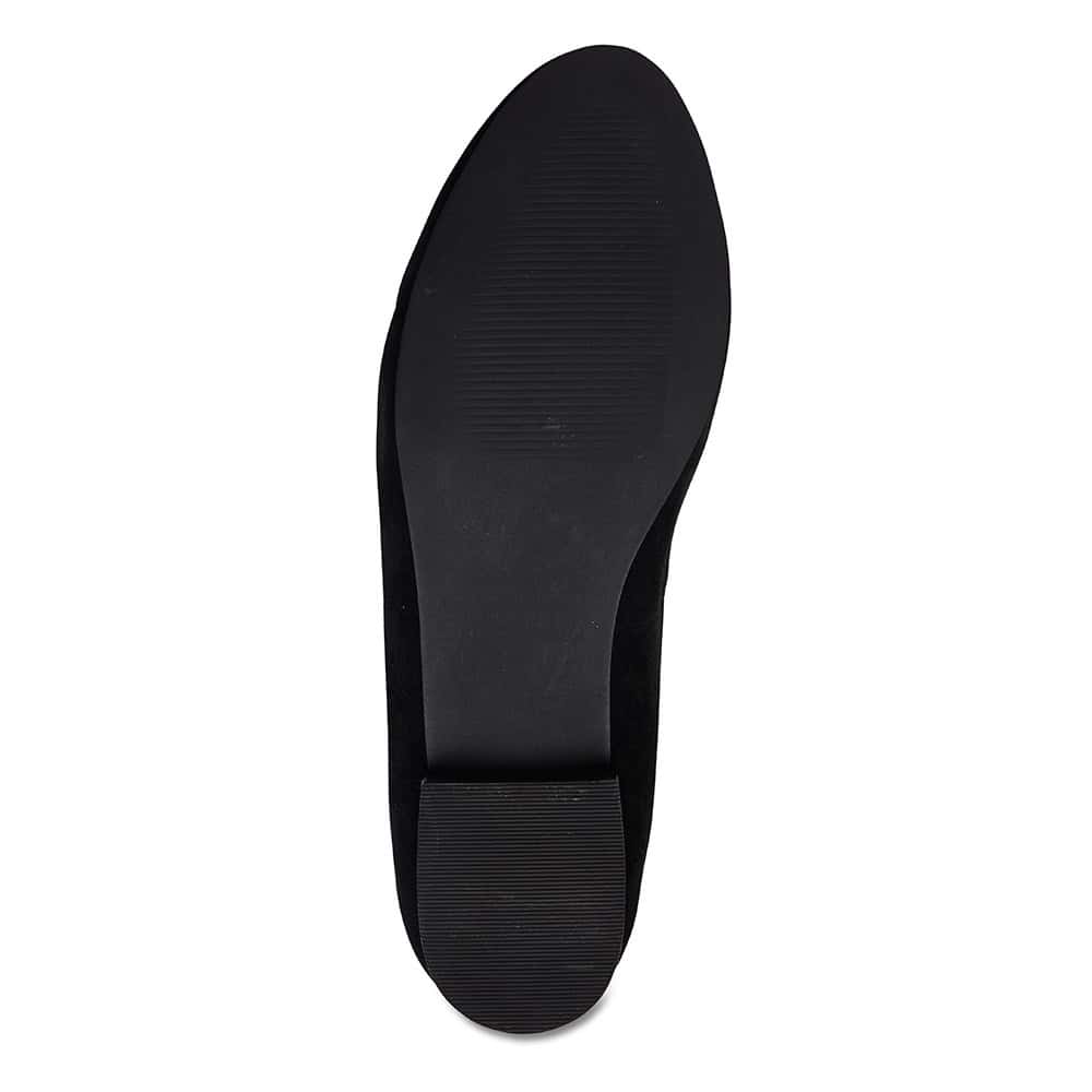 Holly Loafer in Black Suede