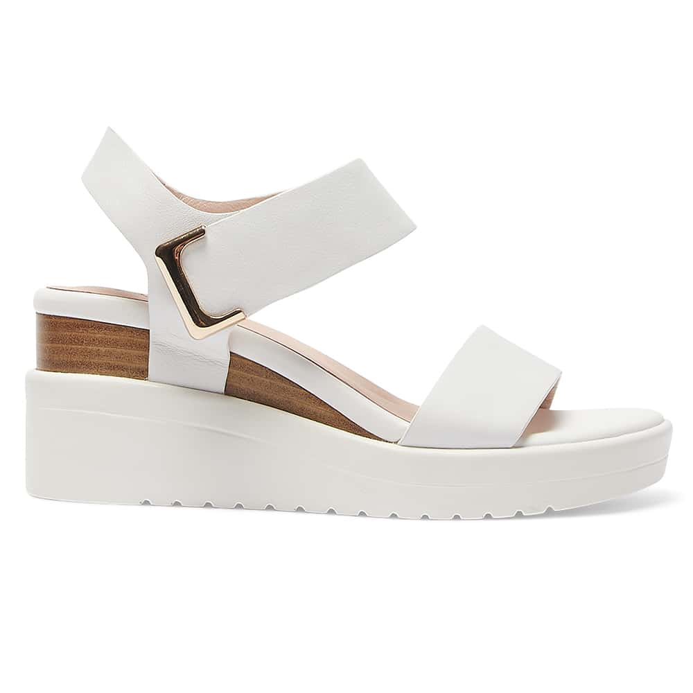 Iris Wedge in White Leather