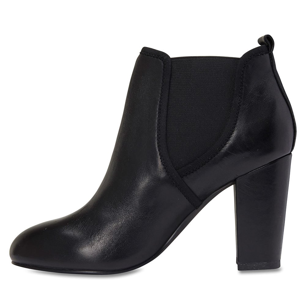 Karen Boot in Black Leather
