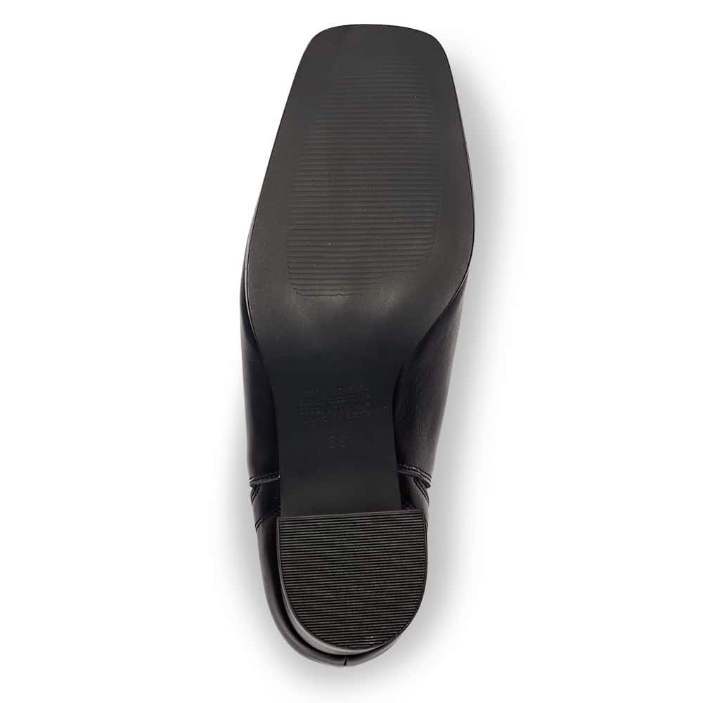 Lachlan Boot in Black Leather