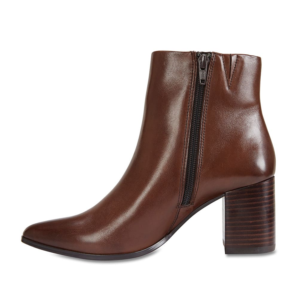 Moscow Boot in Brown Leather