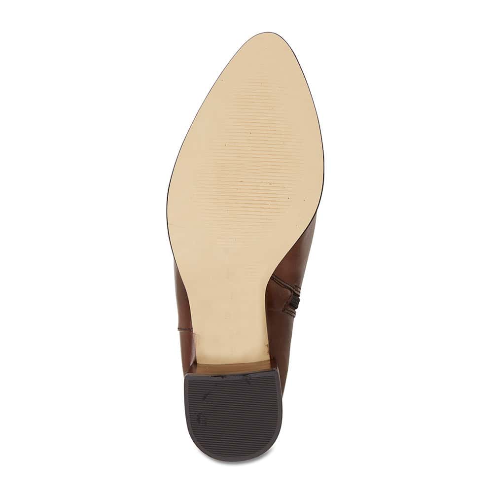 Moscow Boot in Brown Leather