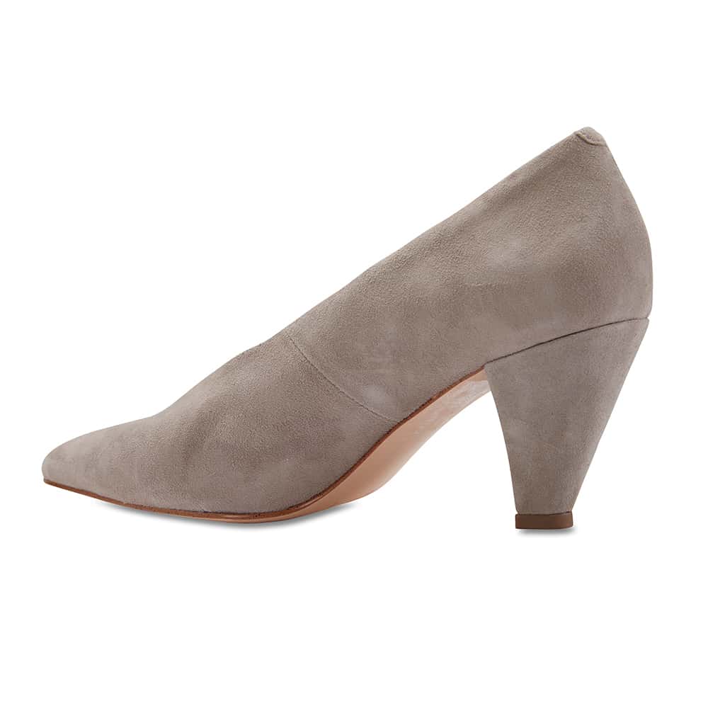 Nancy Heel in Grey Suede