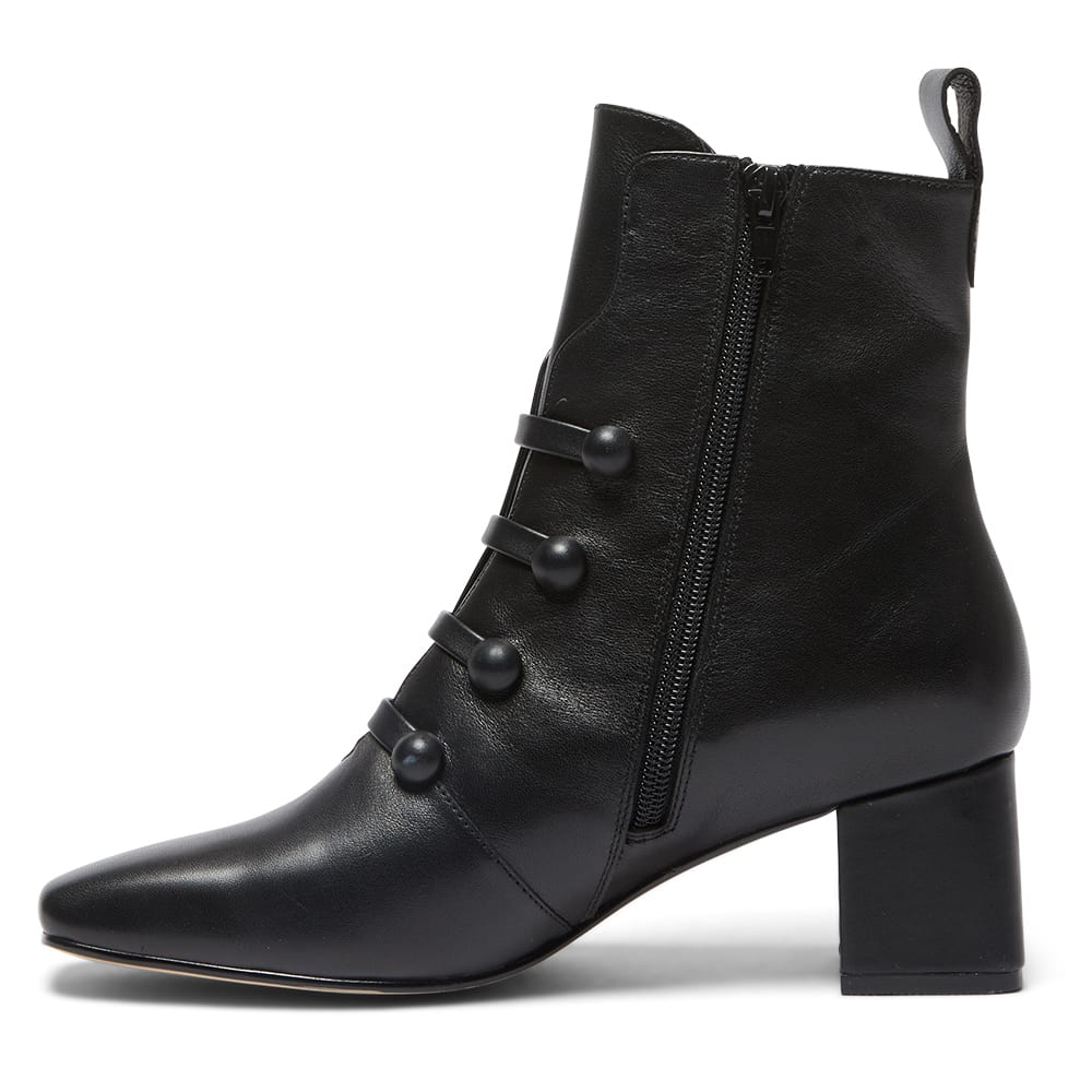 Penelope Boot in Black Leather