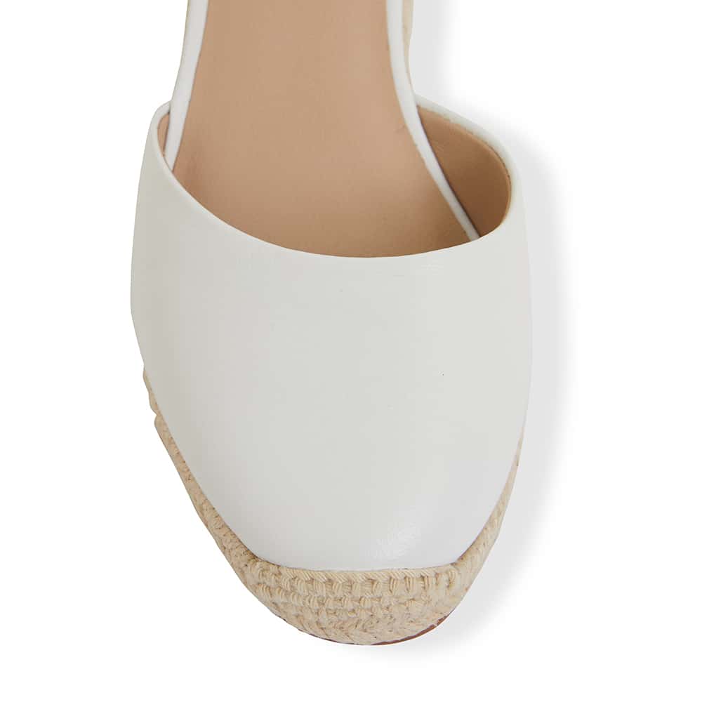 Peru Wedge in White Leather
