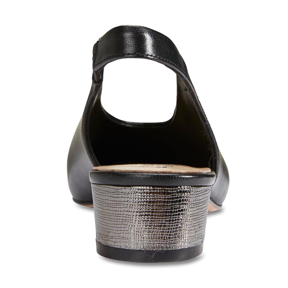 Retro Heel in Black Leather