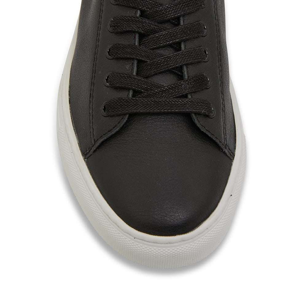 Rialto Sneaker in Black Leather