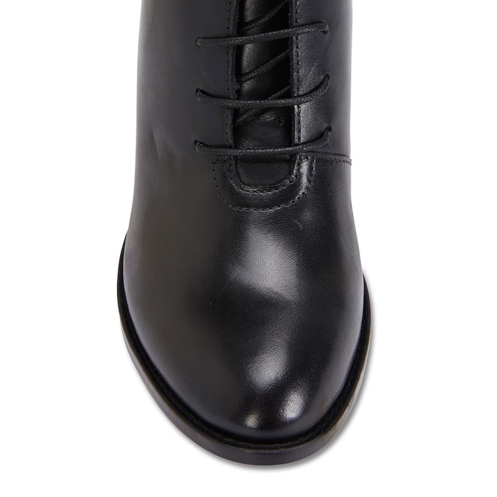 Tudor Boot in Black Leather