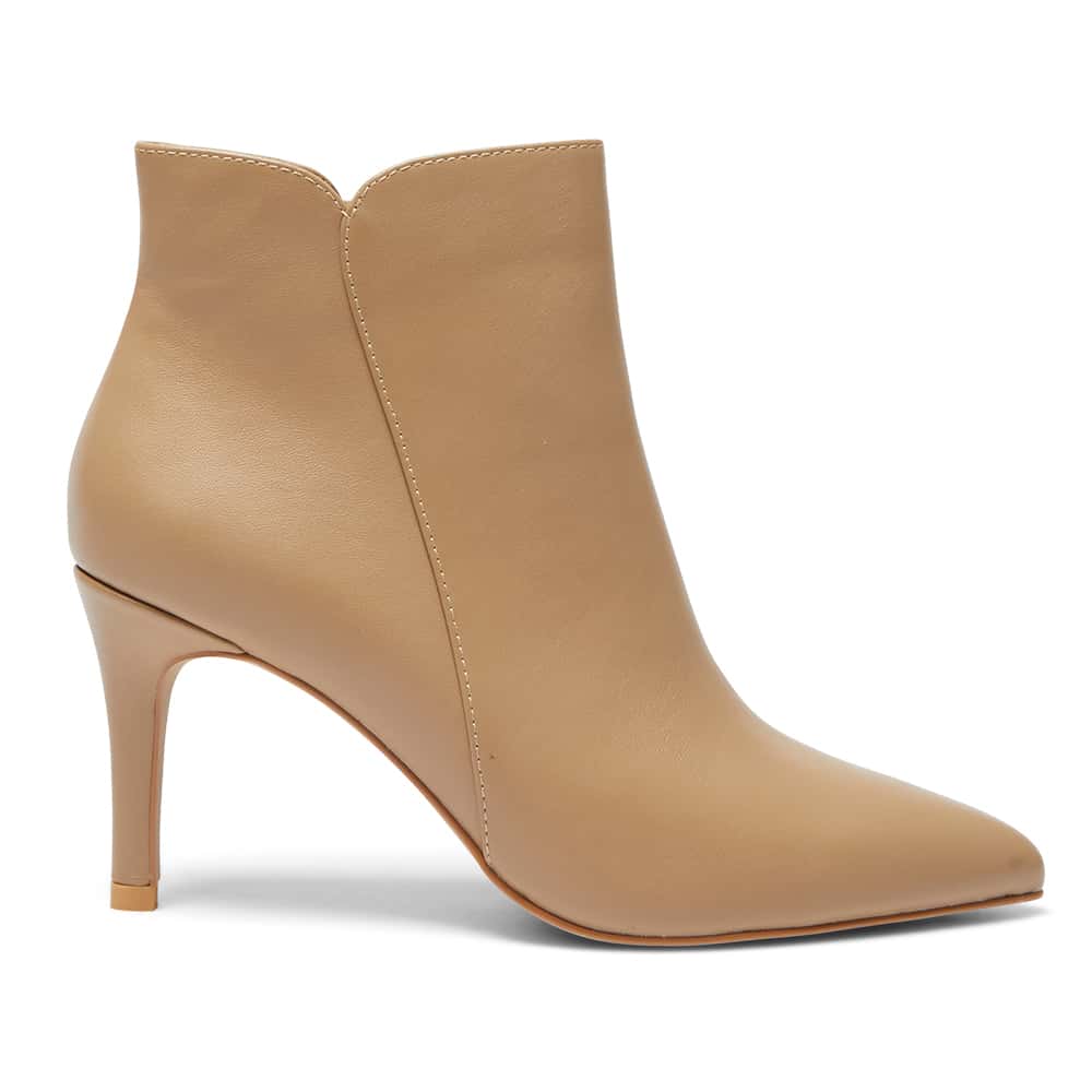 Ursula Boot in Camel Leather