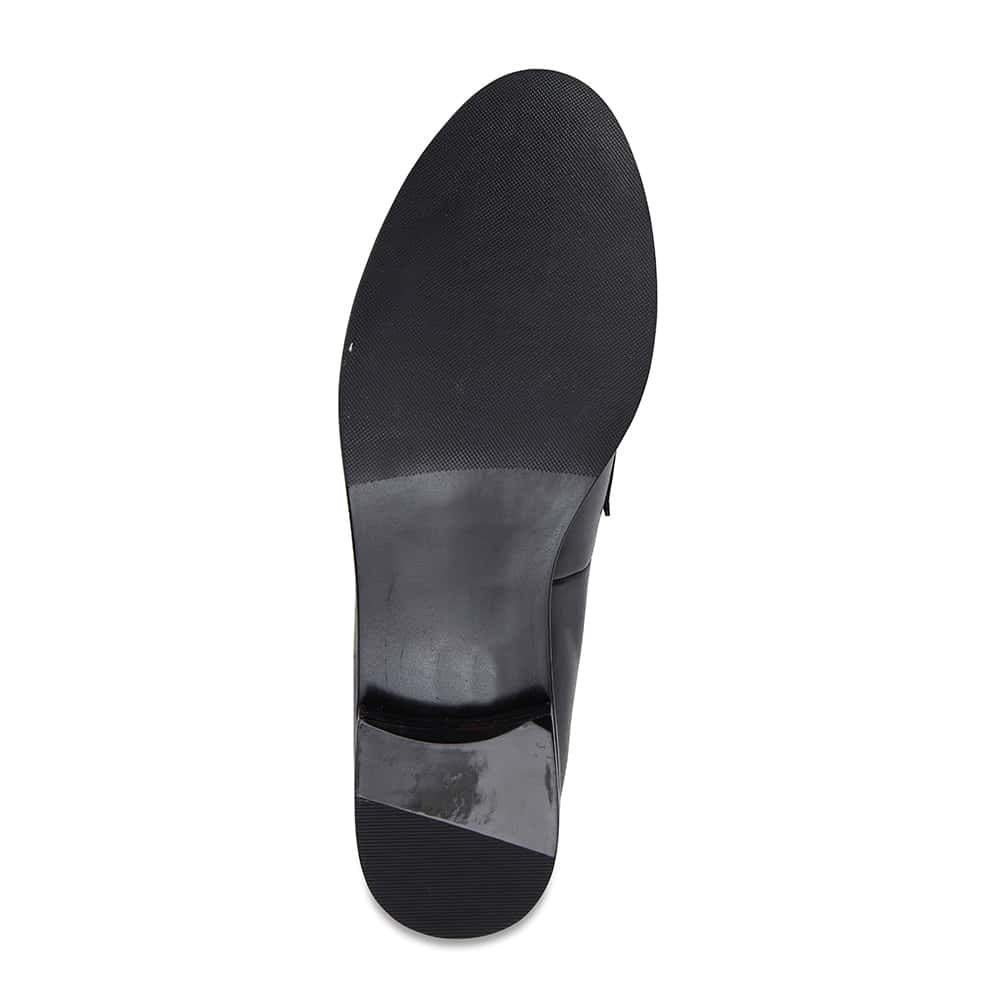 Wallis Loafer in Black Hi Shine Leather