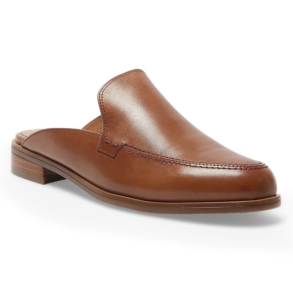 West Flat in Mid Brown Leather