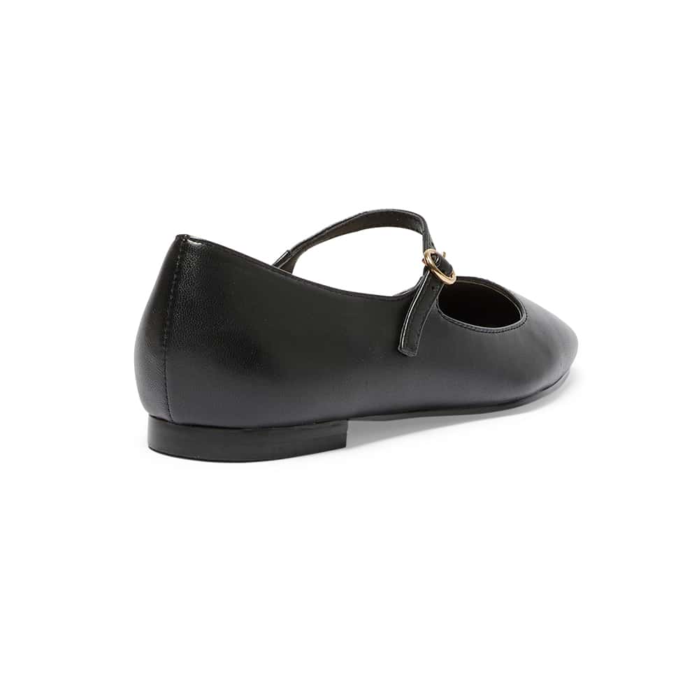 Tottie Flat in Black Leather