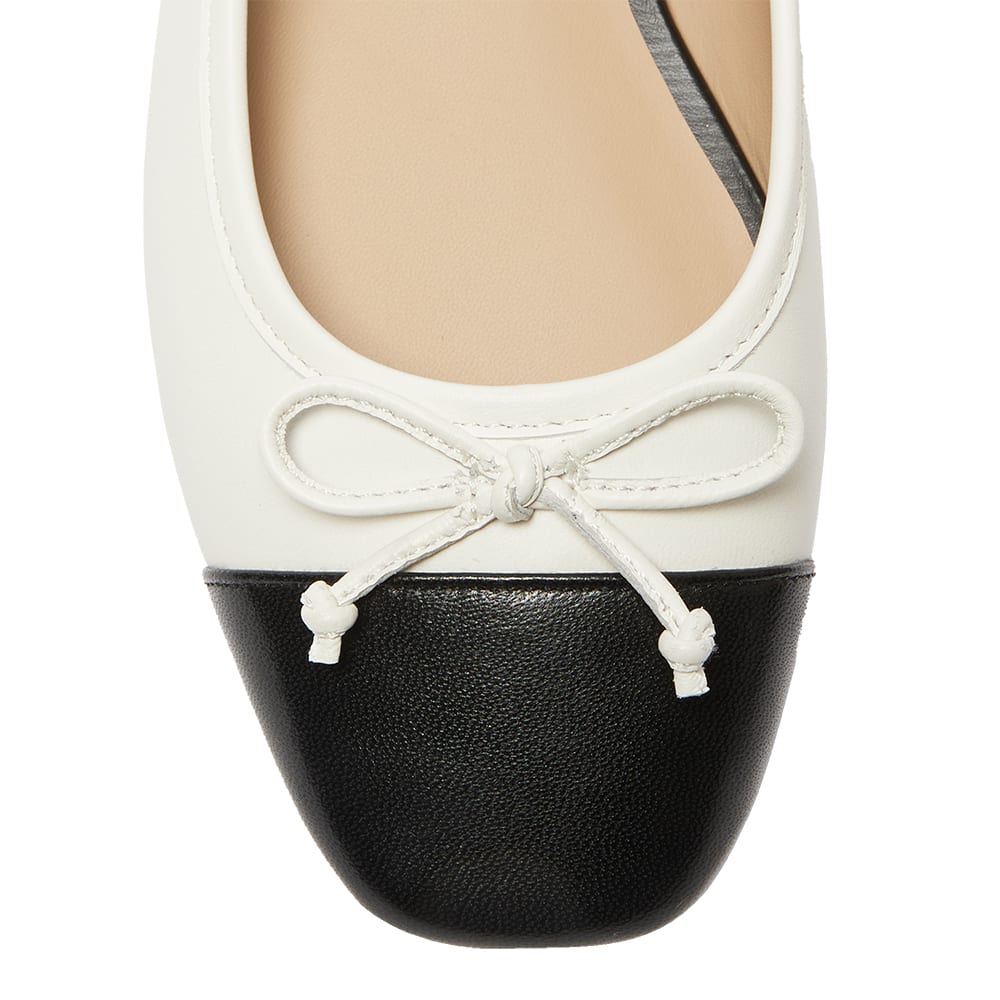 Trella Flat in White Leather