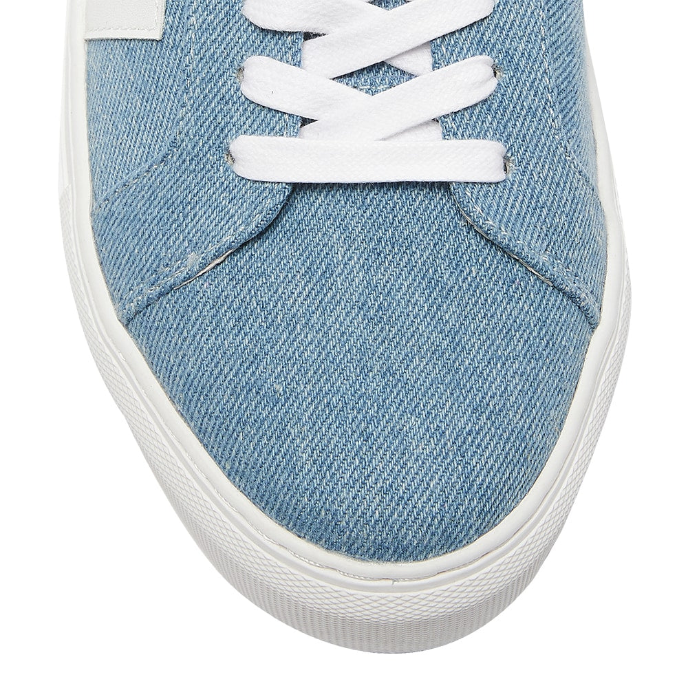 Trio Sneaker in Denim