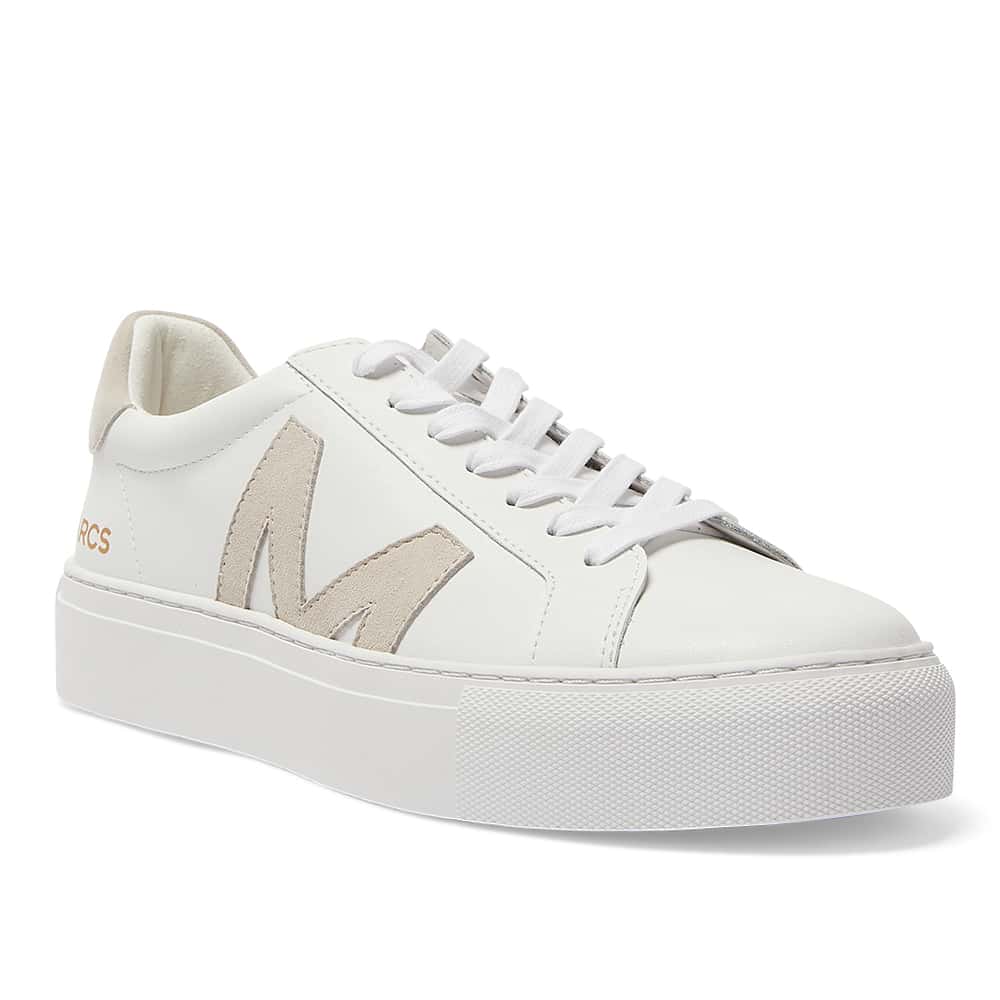 Trio Sneaker in Natural Leather