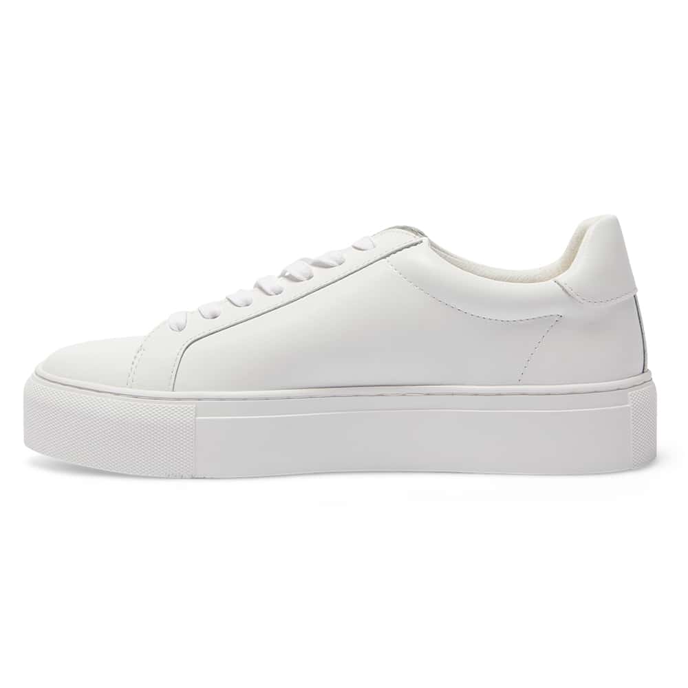 Trio Sneaker in White Leather
