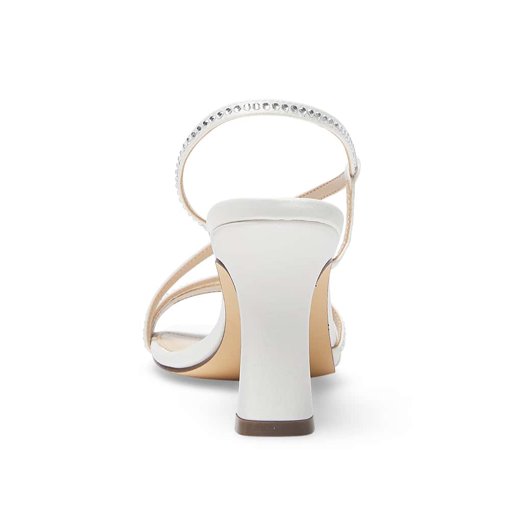 Abbi Heel in Ivory Luster