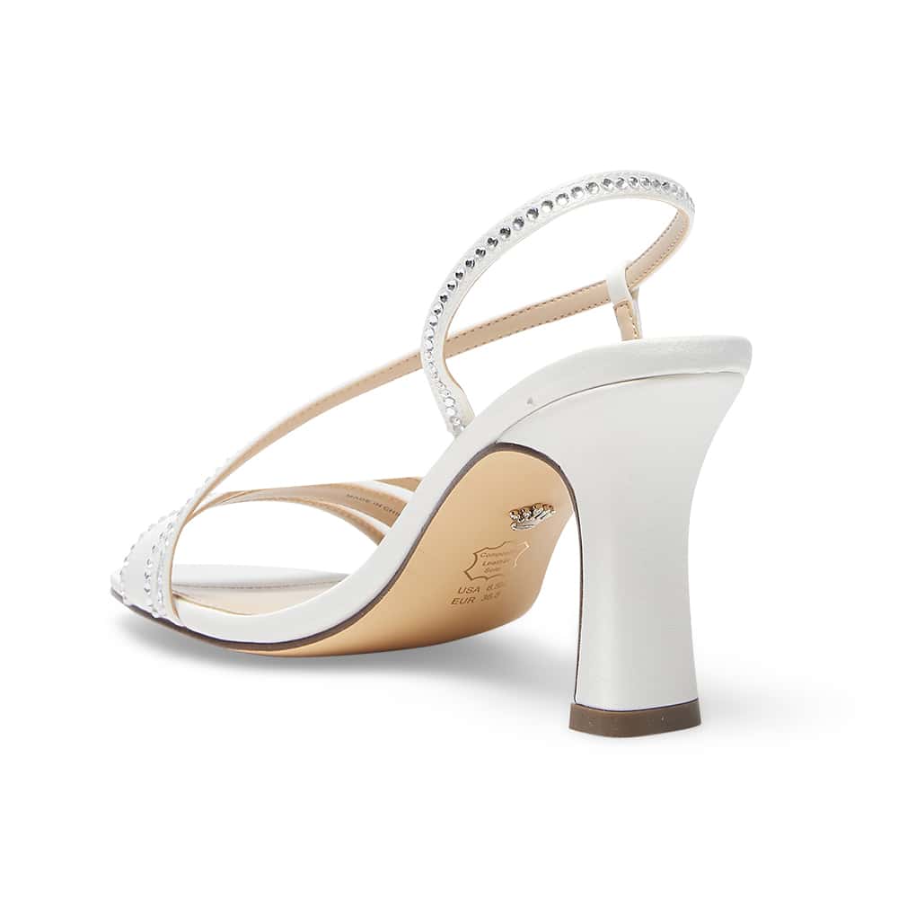 Abbi Heel in Ivory Luster