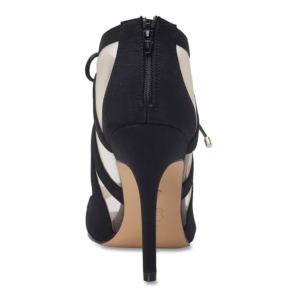 Cherie Heel in Black